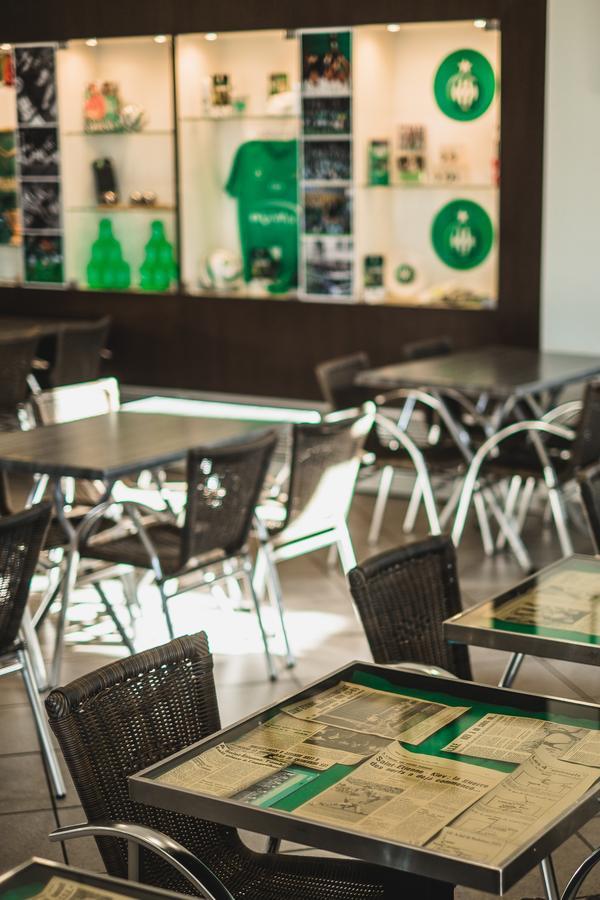 Hotel Bar Restaurant Le Chaudron Vert Saint-Etienne  Bagian luar foto