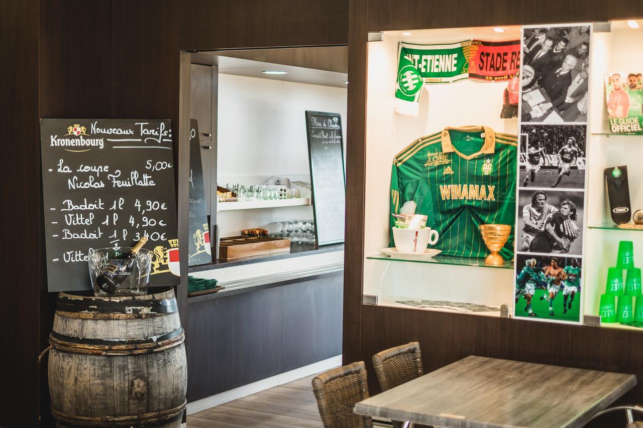 Hotel Bar Restaurant Le Chaudron Vert Saint-Etienne  Bagian luar foto